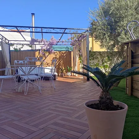 Villa María Con Exterior Privado Belicena